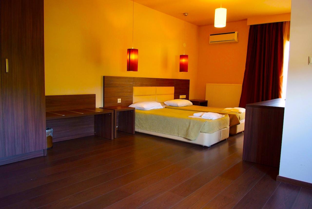 Plotini Hotel Dhidhimotikhon Room photo